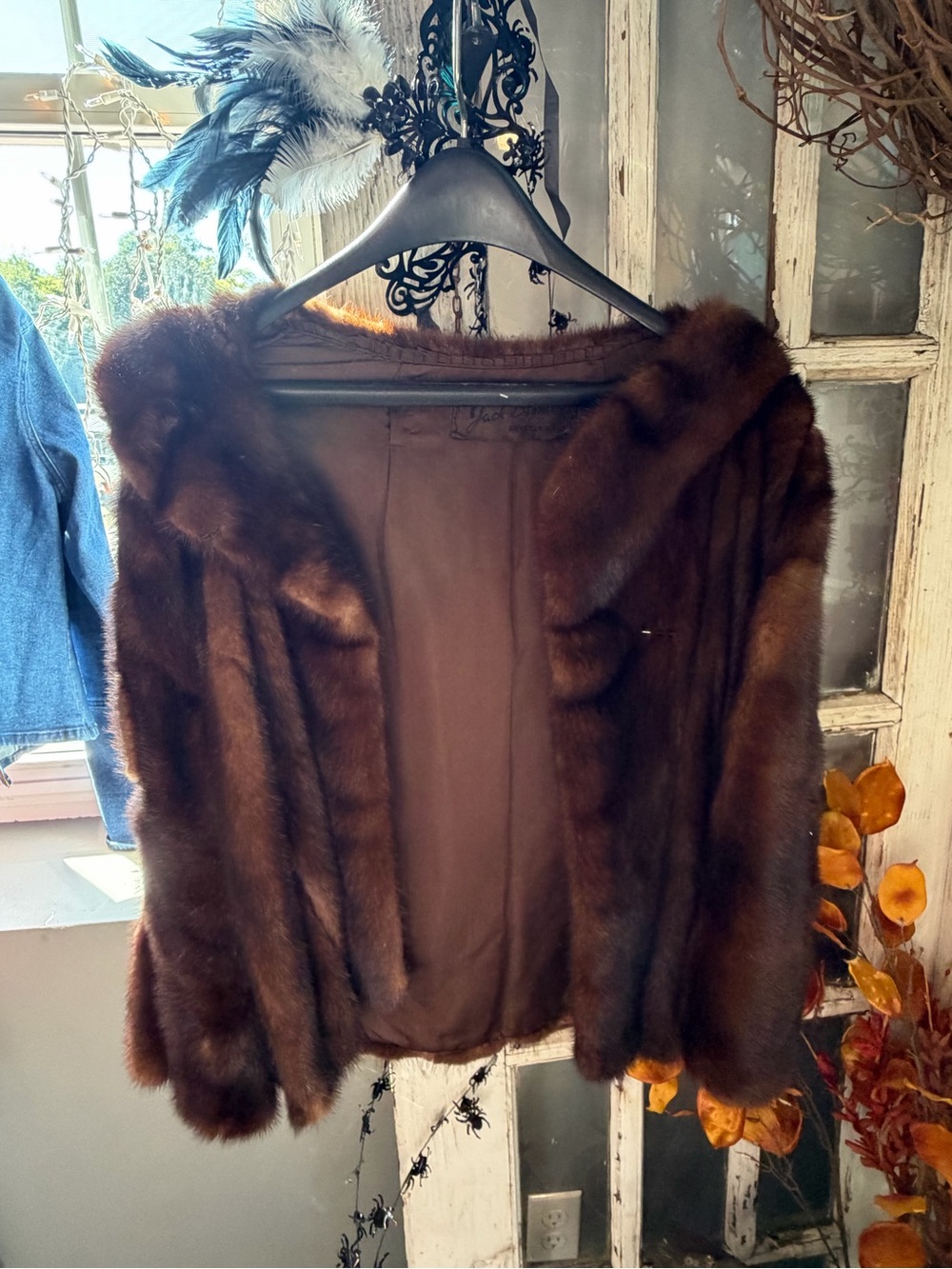 Women's Brown Short Mink Fur Jacket - Classic vintage Luxe Coat
